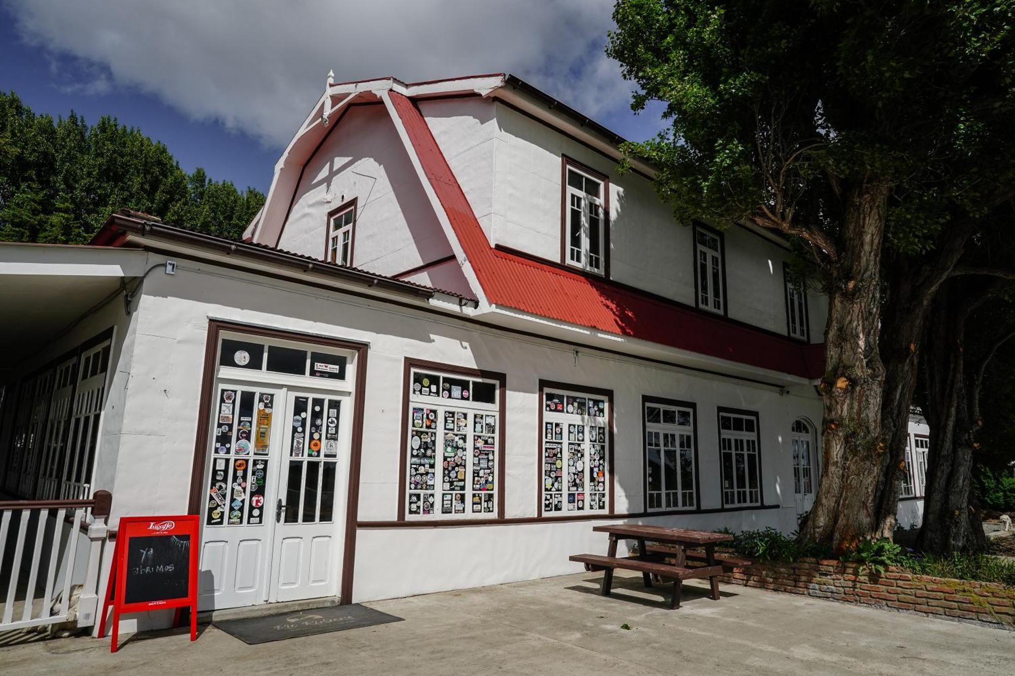 Hotel Rio Rubens Puerto Natales Exterior photo